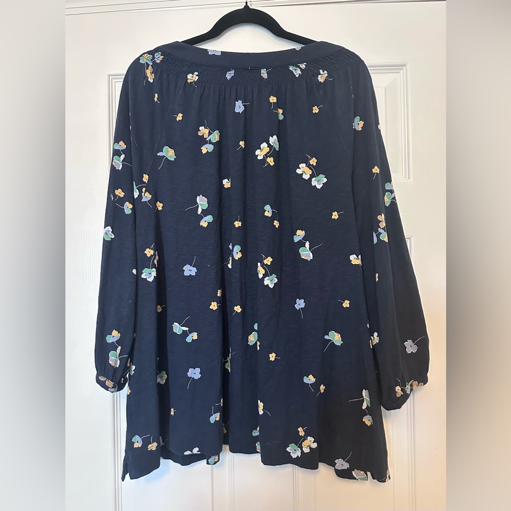 J. Jill - Floral Navy Women's Long-Sleeved Top - Size 2X - Picture 2 of 7